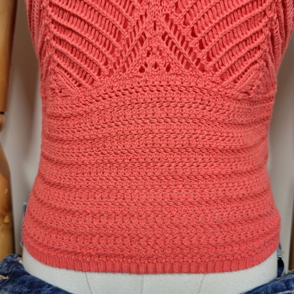 Abercrombie & Fitch Coral Crochet Tank Top Size Small 100% Cotton - Picture 2 of 8